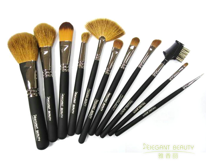 化妝刷定制的刷柄材質如何適配高端品牌定位？